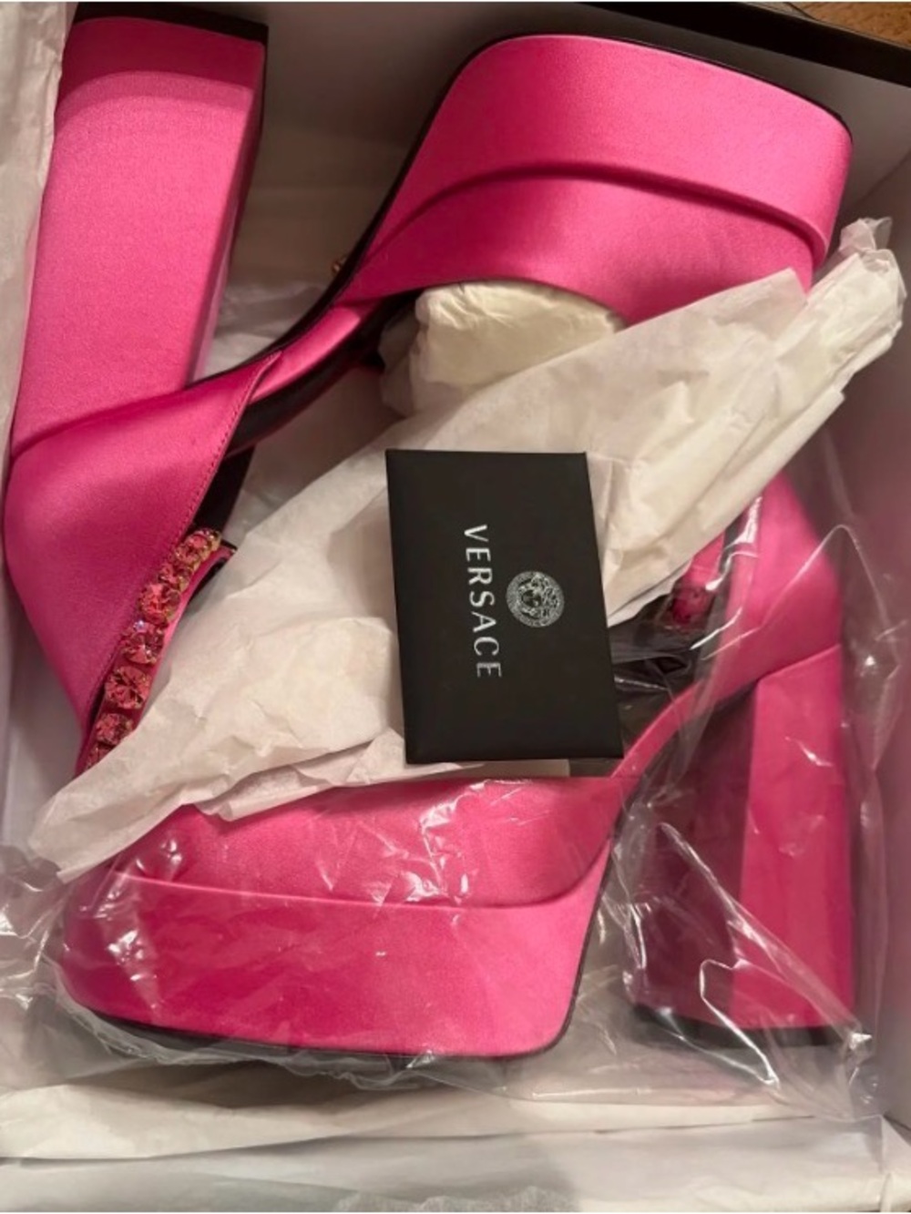 NWT Versace Medusa Aevitas Hot Pink Size 39